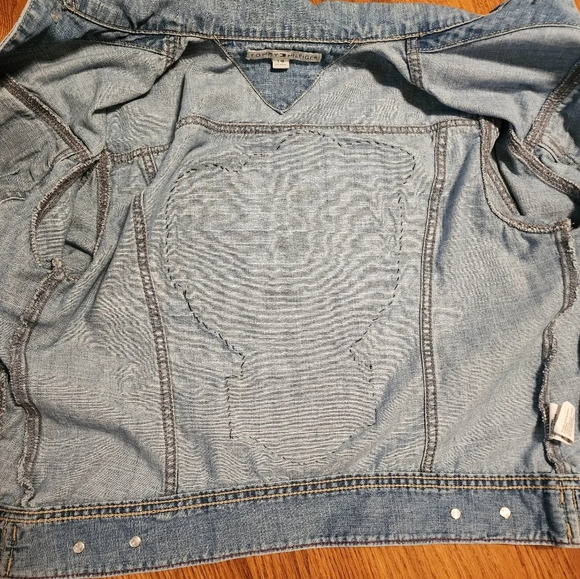 2004 Tommy Hilfiger Jean Jacket With Harley Davidson Patches Fits Medium - Picture 16 of 16
